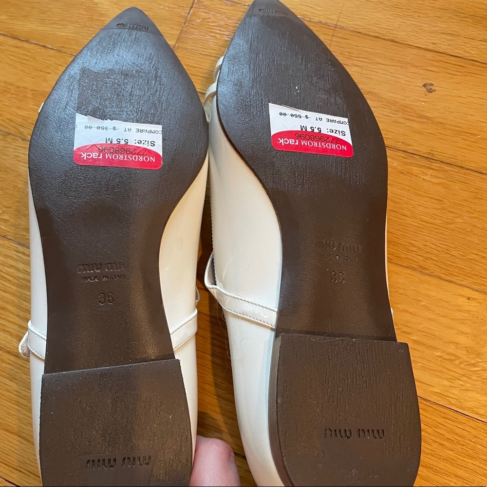 Miu Miu white patent leather flats size 36 - Picture 5 of 7